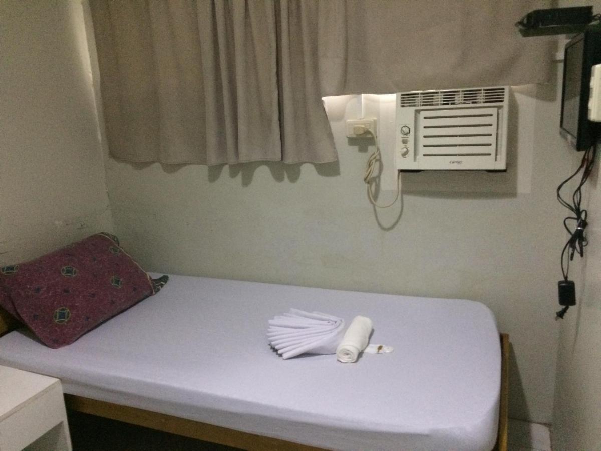 Crisfil'S Lodge Incorporated Dumaguete City Екстериор снимка